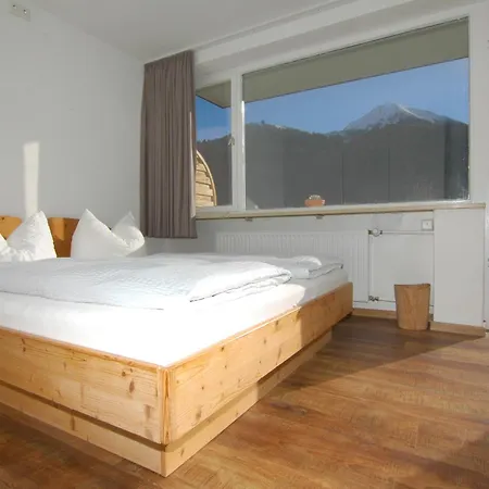 Apartmenthaus Ahorn Mittelberg Exterior foto
