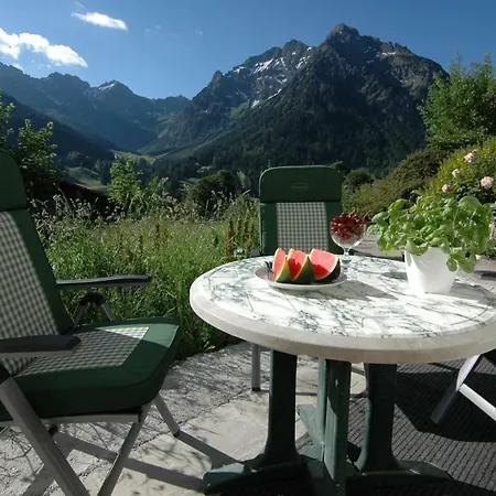 Apartmenthaus Ahorn Mittelberg Exterior foto